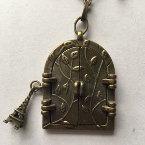 Copper Artisan Locket-Style Parisian Necklace